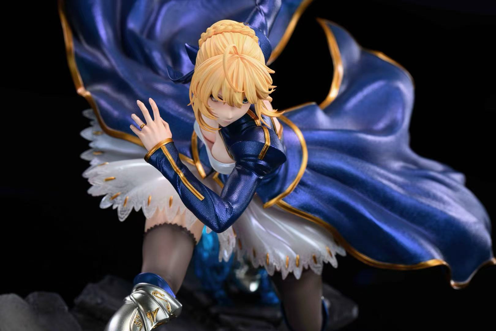 *Pre-order * Xpic Studio Fate Artoria Pendragon X Artoria Pendragon Alter Resin Statue