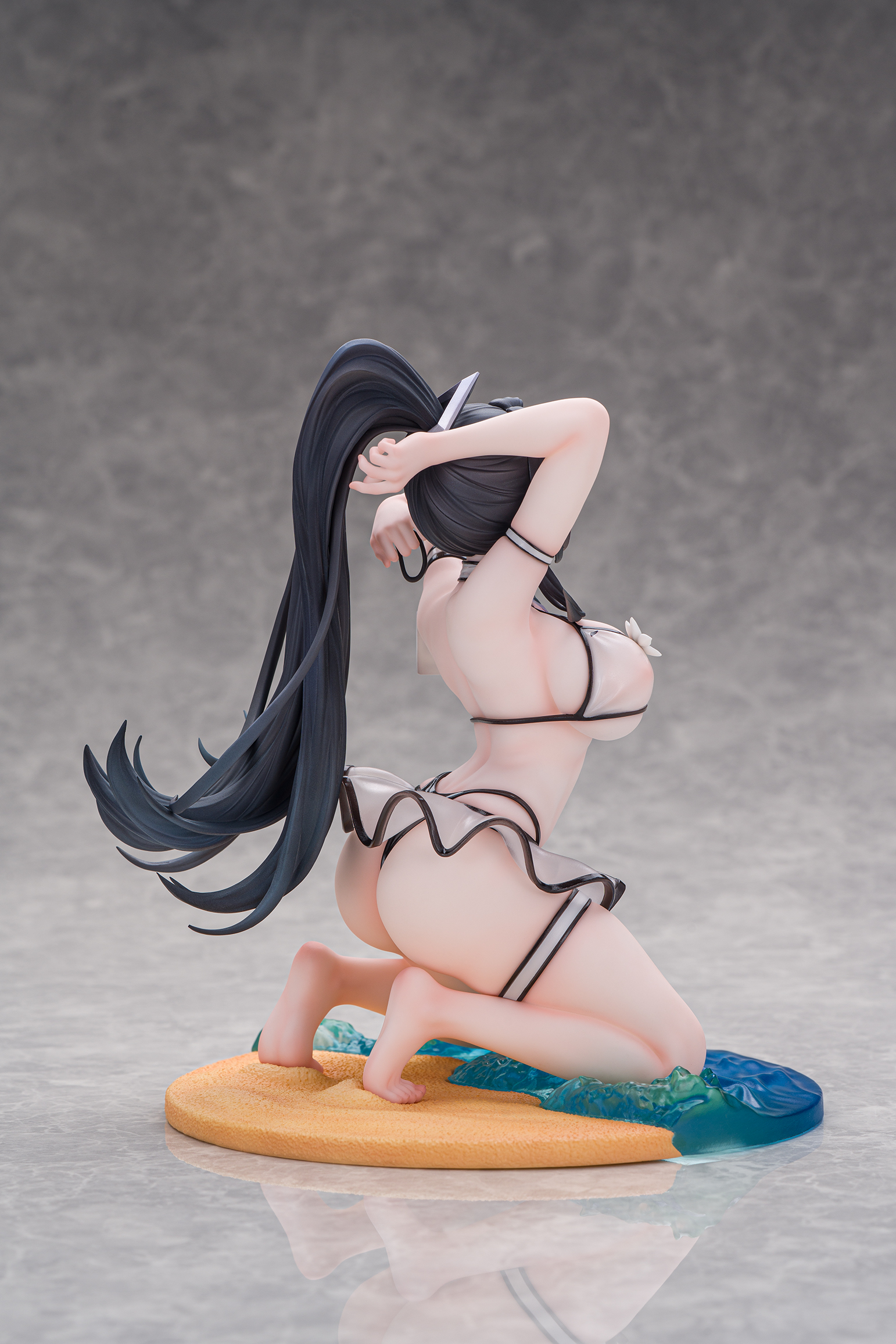 *Pre-order * DollyVerse Beach Audition KT-ko Resin Statue
