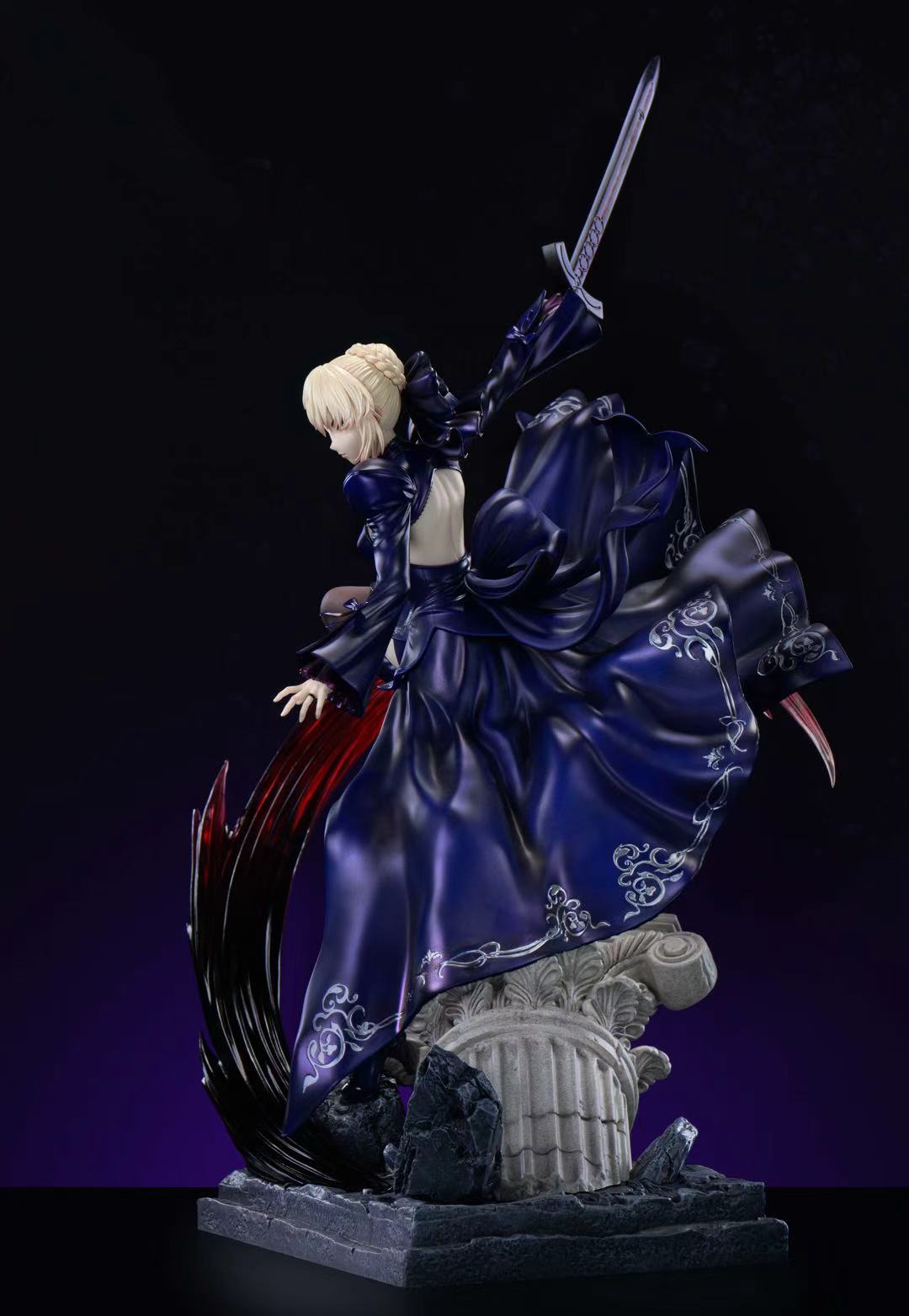*Pre-order * Xpic Studio Fate Artoria Pendragon X Artoria Pendragon Alter Resin Statue