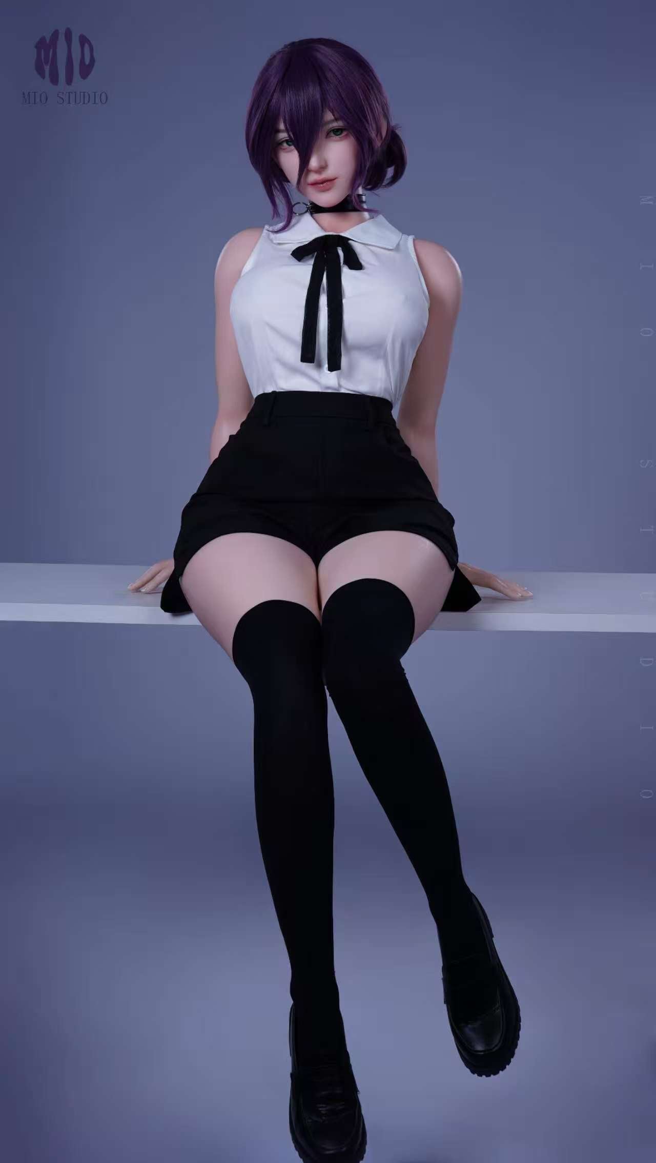 *Pre-order *  Mio Studio Chainsaw Man REZE Silicone Action Figure