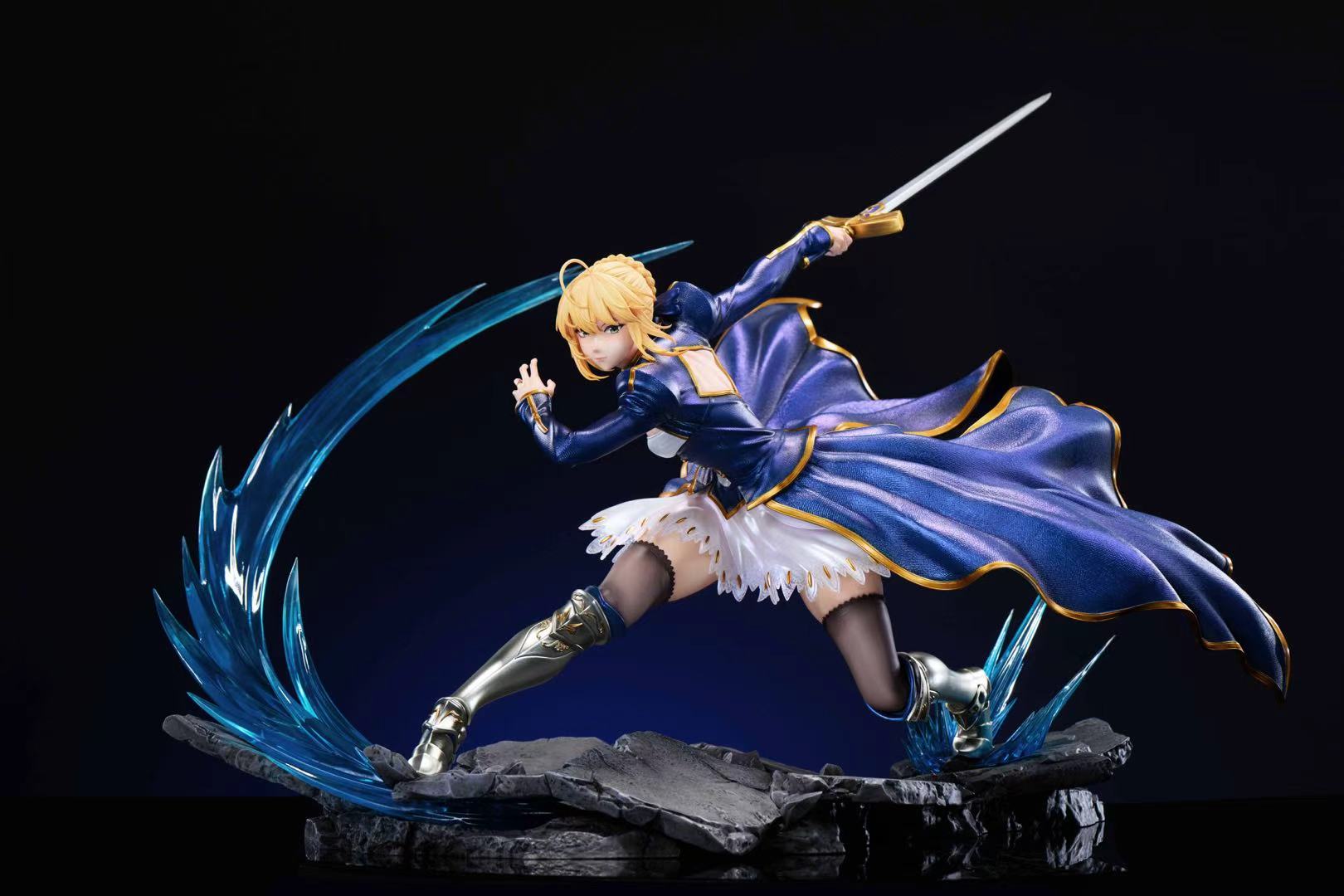 *Pre-order * Xpic Studio Fate Artoria Pendragon X Artoria Pendragon Alter Resin Statue