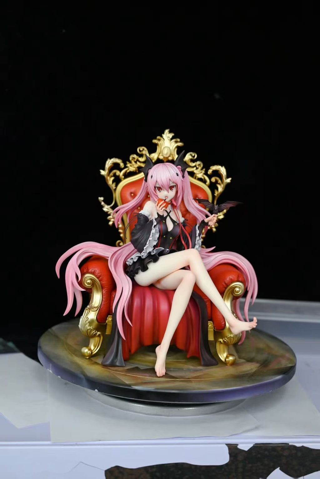 HuiMan Studio Krul Tepes statue alternate display