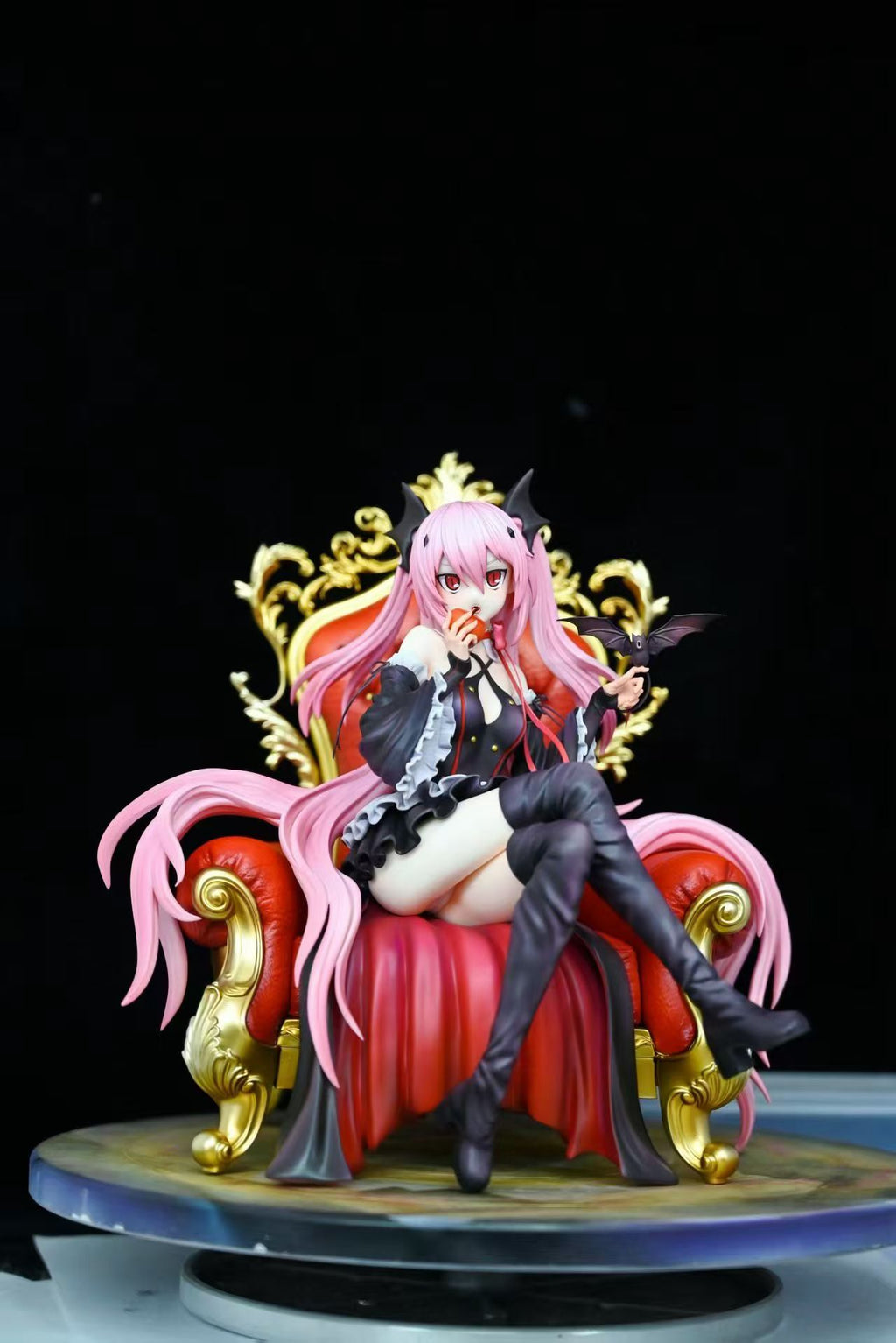 HuiMan Studio Krul Tepes statue front view